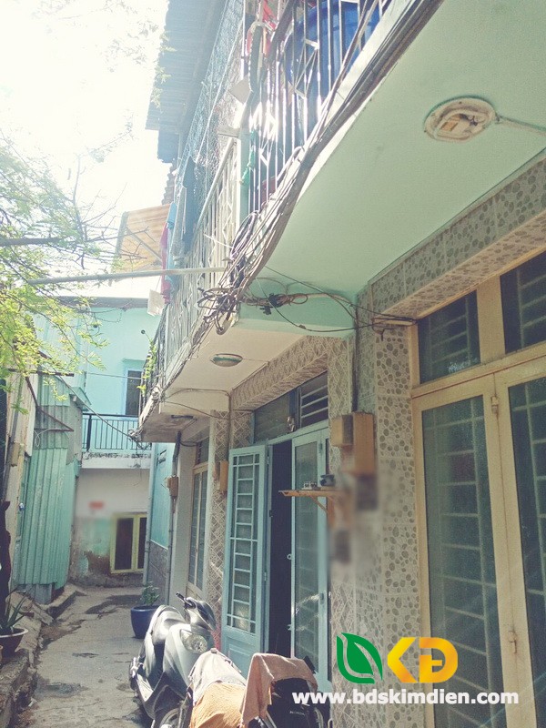 Bán nhà lầu suốt đẹp hẻm 176 Nguyễn Thị Thập quận 7.